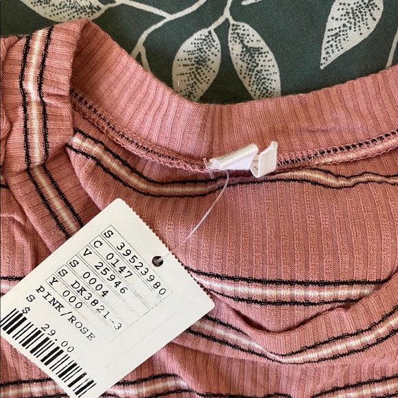 UO mauve bodysuit - Picture 3 of 4